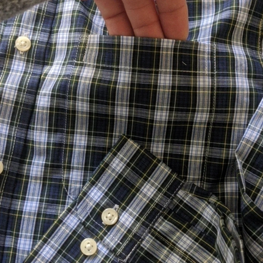 Nwt Boys plaid button down shirt